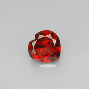 Grenat Almandin Rouge naturelle Forme de coeur, 1.49 ct, VS