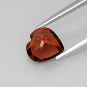 Grenat almandin rouge naturelle forme de coeur, 1,46 ct, VS