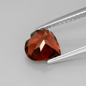 Grenat almandin rouge naturelle forme de coeur, 1,53 ct, VS