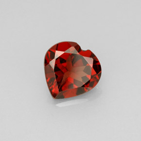 Grenat almandin rouge naturelle forme de coeur, 1,32 ct, VS