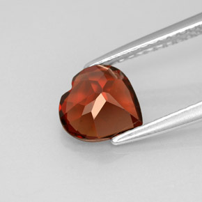 Grenat almandin rouge naturelle forme de coeur, 1,32 ct, VS