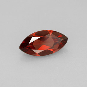 Grenat Almandin Rouge naturelle Marquise, 1.06 ct, VS