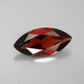 Grenat Almandin Rouge foncé naturelle Marquise, 2.69 ct, VS