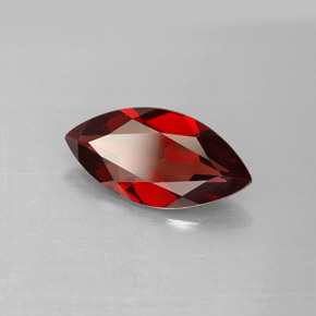 Grenat almandin rouge naturelle marquise, 2,73 ct, VVS-VS