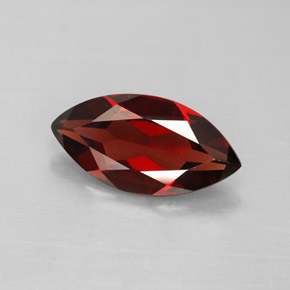 Grenat Almandin Rouge foncé naturelle Marquise, 2.98 ct, VS