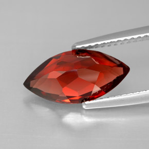 Grenat Almandin Rouge foncé naturelle Marquise, 3.16 ct, VVS-VS
