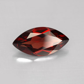 Grenat Almandin Rouge naturelle Marquise, 2.87 ct, VS