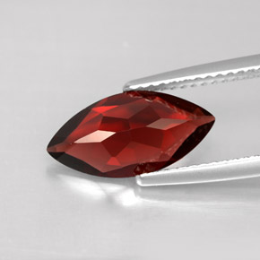 Grenat Almandin Rouge foncé naturelle Marquise, 2.66 ct, VS