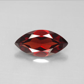Grenat Almandin Rouge foncé naturelle Marquise, 3.11 ct, VS