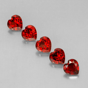 Achetez naturel ct rouge grenat almandin gems, forme de coeur, en provenance madagascar chez gemselect. en stock, livraison internationale!
