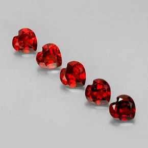 Achetez naturel ct rouge grenat almandin gems, forme de coeur, en provenance madagascar chez gemselect. en stock, livraison internationale!