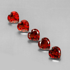 Achetez naturel ct rouge grenat almandin gems, forme de coeur, en provenance madagascar chez gemselect. en stock, livraison internationale!