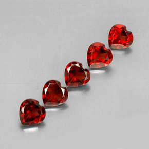 Achetez naturel ct rouge grenat almandin gems, forme de coeur, en provenance madagascar chez gemselect. en stock, livraison internationale!