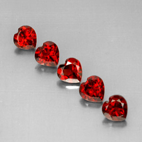 Achetez naturel ct rouge grenat almandin gems, forme de coeur, en provenance madagascar chez gemselect. en stock, livraison internationale!