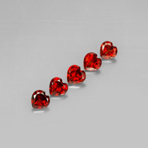 Achetez naturel ct rouge grenat almandin gems, forme de coeur, en provenance madagascar chez gemselect. en stock, livraison internationale!
