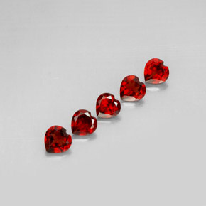 Achetez naturel ct rouge grenat almandin gems, forme de coeur, en provenance madagascar chez gemselect. en stock, livraison internationale!