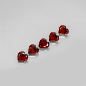 Achetez naturel ct rouge grenat almandin gems, forme de coeur, en provenance madagascar chez gemselect. en stock, livraison internationale!