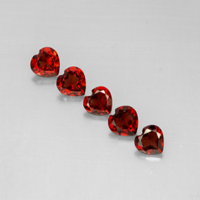 Achetez naturel ct rouge grenat almandin gems, forme de coeur, en provenance madagascar chez gemselect. en stock, livraison internationale!
