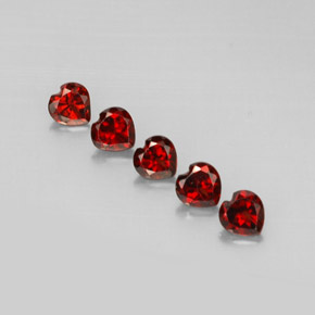Achetez naturel ct rouge grenat almandin gems, forme de coeur, en provenance madagascar chez gemselect. en stock, livraison internationale!