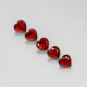 Achetez naturel ct rouge grenat almandin gems, forme de coeur, en provenance madagascar chez gemselect. en stock, livraison internationale!