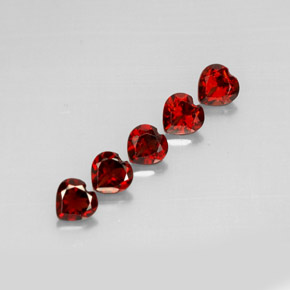 Achetez naturel ct rouge grenat almandin gems, forme de coeur, en provenance madagascar chez gemselect. en stock, livraison internationale!
