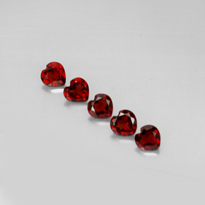 Achetez naturel ct rouge grenat almandin gems, forme de coeur, en provenance madagascar chez gemselect. en stock, livraison internationale!