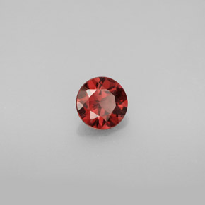 Grenat almandin rouge naturelle coupe roude, 0,96 ct, VS