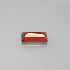 Grenat almandin rouge naturelle baguette, 1,05 ct, VS