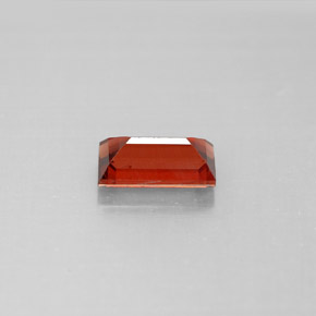 Grenat almandin rouge naturelle baguette, 1,19 ct, VS