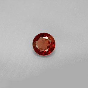 Grenat Almandin Rouge-orange naturelle Coupe roude, 0.77 ct, VVS-VS