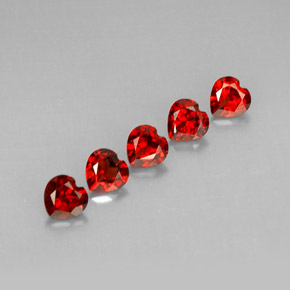 Achetez naturel ct rouge grenat almandin gems, forme de coeur, en provenance madagascar chez gemselect. en stock, livraison internationale!