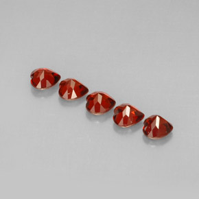 Achetez naturel ct rouge grenat almandin gems, forme de coeur, en provenance madagascar chez gemselect. en stock, livraison internationale!