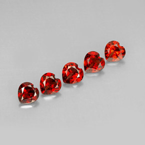 Achetez naturel ct rouge grenat almandin gems, forme de coeur, en provenance madagascar chez gemselect. en stock, livraison internationale!