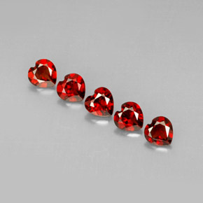 Achetez naturel ct rouge grenat almandin gems, forme de coeur, en provenance madagascar chez gemselect. en stock, livraison internationale!