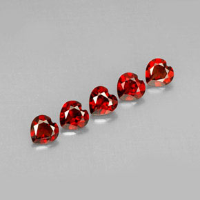Achetez naturel ct rouge grenat almandin gems, forme de coeur, en provenance madagascar chez gemselect. en stock, livraison internationale!