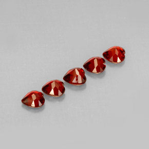 Achetez naturel ct rouge grenat almandin gems, forme de coeur, en provenance madagascar chez gemselect. en stock, livraison internationale!