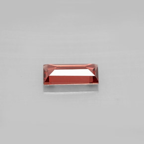 Grenat Almandin Rouge-orange naturelle Baquette, 0.84 ct, VVS-VS