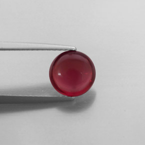 Grenat almandin rouge intense naturelle transparent, 2,32 ct, transparent / translucide