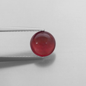 Grenat almandin rouge naturelle transparent, 2,08 ct, transparent / translucide