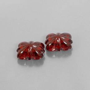 Achetez naturel ct rouge grenat almandin gems, transparent, en provenance madagascar chez gemselect. en stock, livraison internationale!