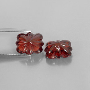 Achetez naturel ct rouge grenat almandin gems, transparent, en provenance madagascar chez gemselect. en stock, livraison internationale!