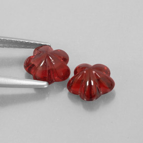 Achetez naturel ct rouge grenat almandin gems, transparent, en provenance madagascar chez gemselect. en stock, livraison internationale!