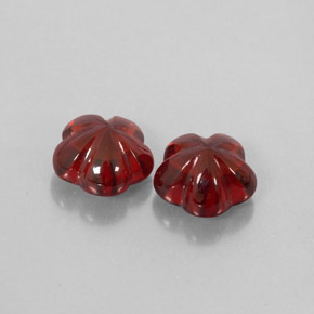 Achetez naturel ct rouge grenat almandin gems, transparent, en provenance madagascar chez gemselect. en stock, livraison internationale!