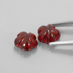 Achetez naturel ct rouge grenat almandin gems, transparent, en provenance madagascar chez gemselect. en stock, livraison internationale!