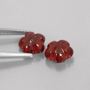 Achetez naturel ct rouge grenat almandin gems, transparent, en provenance madagascar chez gemselect. en stock, livraison internationale!