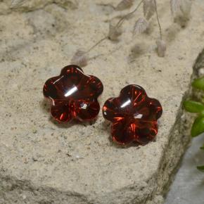 Achetez naturel 3,47ct rouge grenat almandin gems, taille fleur, en provenance madagascar chez gemselect. en stock, livraison internationale!