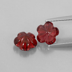 Achetez naturel ct rouge grenat almandin gems, transparent, en provenance madagascar chez gemselect. en stock, livraison internationale!