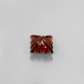 Grenat almandin rouge naturelle transparent, 2,21 ct, transparent / translucide