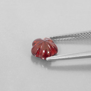 Grenat almandin rouge naturelle transparent, 1,83 ct, transparent / translucide