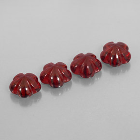 Achetez naturel ct rouge grenat almandin gems, transparent, en provenance madagascar chez gemselect. en stock, livraison internationale!